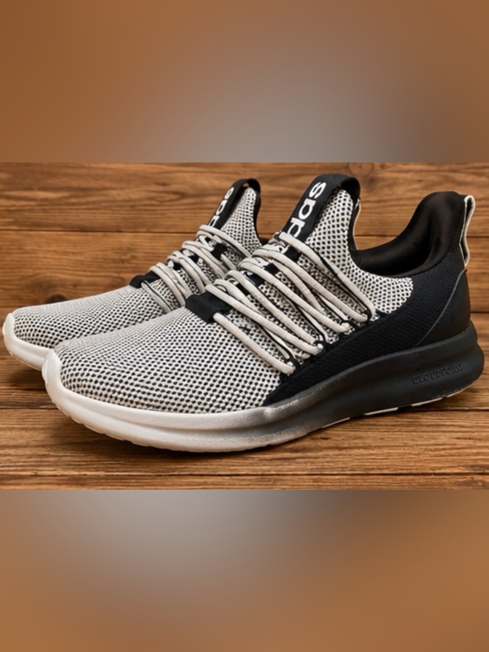 adidas Cloudfoam Sneakers – Men’s Size 8 – Black/White – Lightweight Shoes